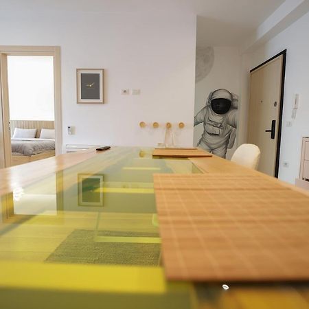 Apollo Apartment By Holistay Tirana Kültér fotó