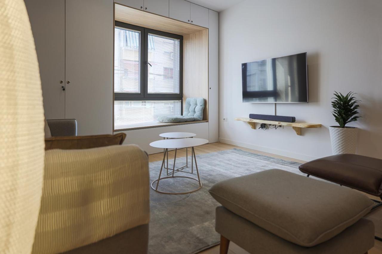 Apollo Apartment By Holistay Tirana Kültér fotó