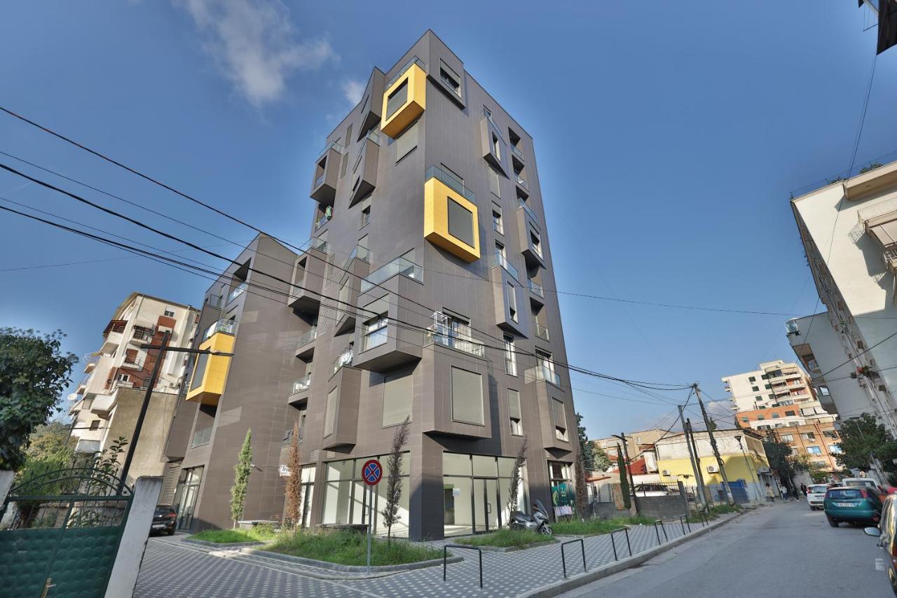 Apollo Apartment By Holistay Tirana Kültér fotó